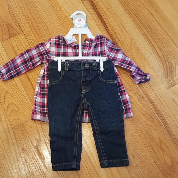 EUC Girl's 6mo 2 Piece Carter's Plaid Set - Picture 3 of 6